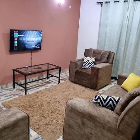 1 Bedroom Fully Furnished Luxurious Apartment Voi Town Bagian luar foto