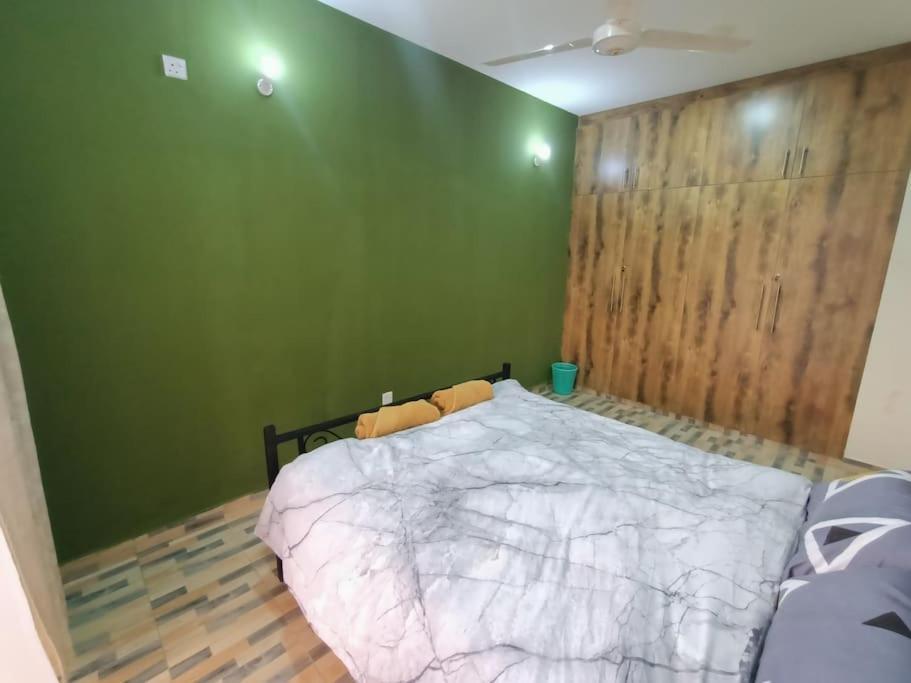 1 Bedroom Fully Furnished Luxurious Apartment Voi Town Bagian luar foto
